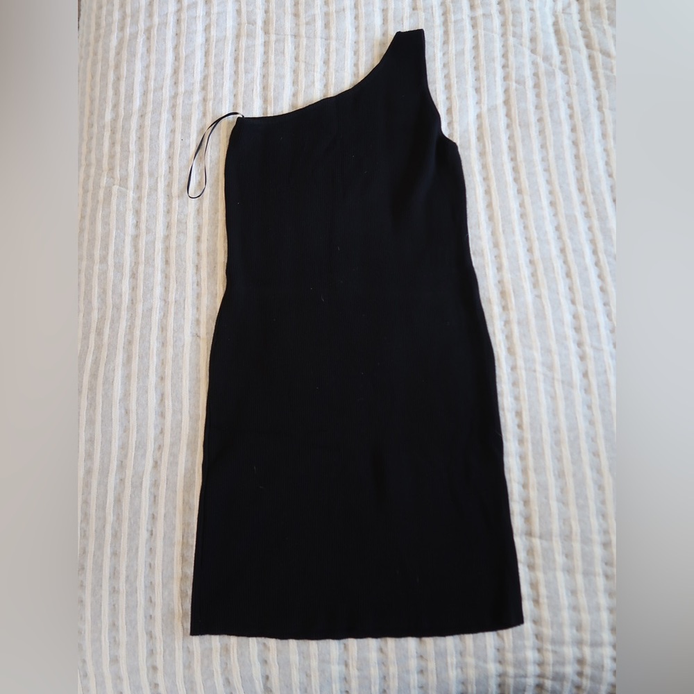 House of Harlow one shoulder ribbed dress
